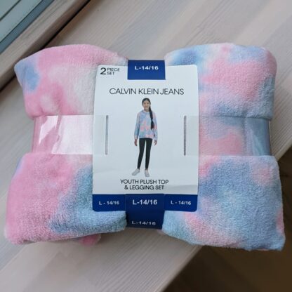 Naiste Calvin Klein komplekt retuusid + plüüs pusa - Image 4