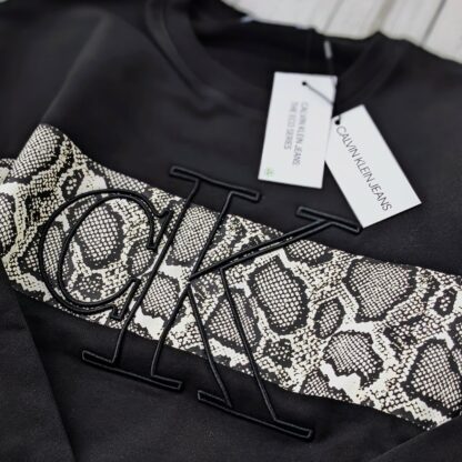 Naiste Calvin Klein pusa - Image 3