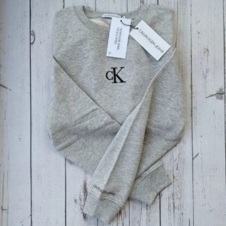 Naiste Calvin Klein pusa