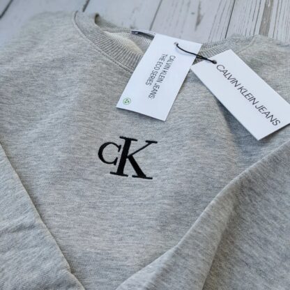 Naiste Calvin Klein pusa - Image 10