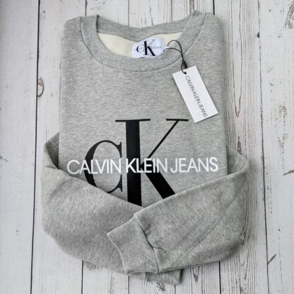 Soe naiste Calvin Klein pusa kaetud fliisiga - Image 3