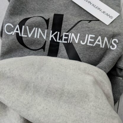 Soe meeste Calvin Klein pusa kaetud fliisiga - Image 3