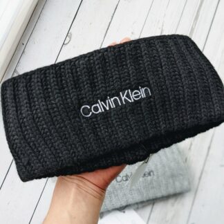 Villane Calvin Klein peapael