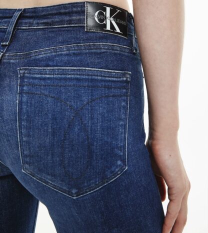 Calvin Klein Mid Rise teksapüksid - Image 4