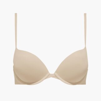 Calvin Klein push-up rinnahoidja