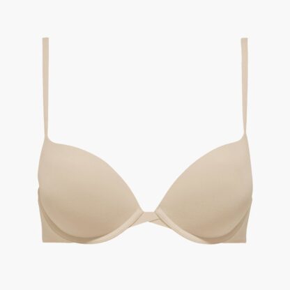 Calvin Klein push-up rinnahoidja