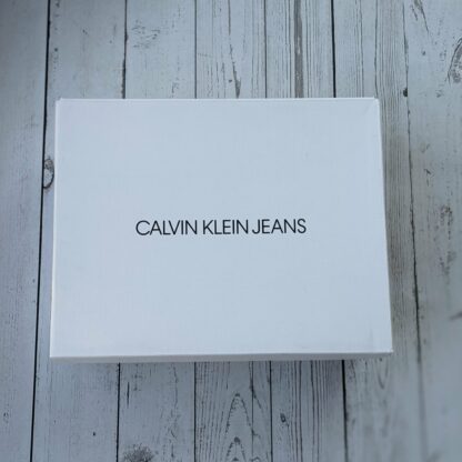 Naiste Calvin Klein kõrged tossud - Image 7