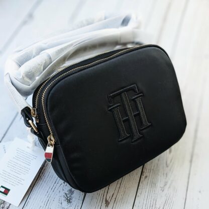Naiste Tommy Hilfiger üleõlakott