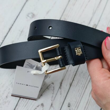 Naiste Tommy Hilfiger nahkvöö 