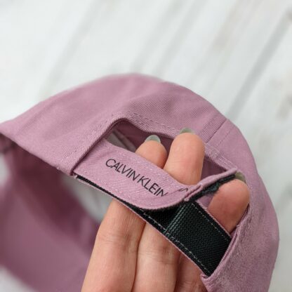 Laste nokamüts Calvin Klein (must, hall, roosa, sinine) - Image 7