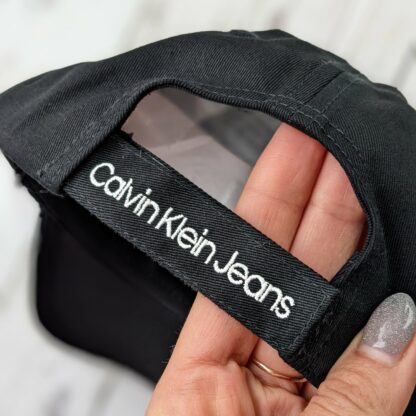 Laste nokamüts Calvin Klein (must, hall, roosa, sinine) - Image 8