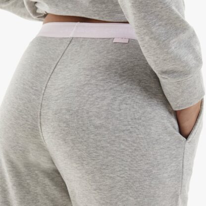 Naiste Calvin Klein komplekt püksid + pusa - Image 6