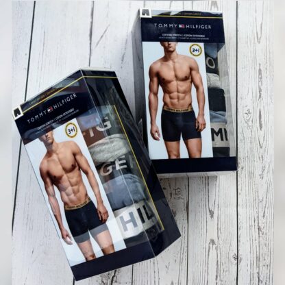 Tommy Hilfiger neljane bokserite komplekt