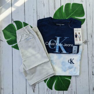 Poiste Calvin Klein kolmene komplekt 2 t-särki + lühikesed püksid