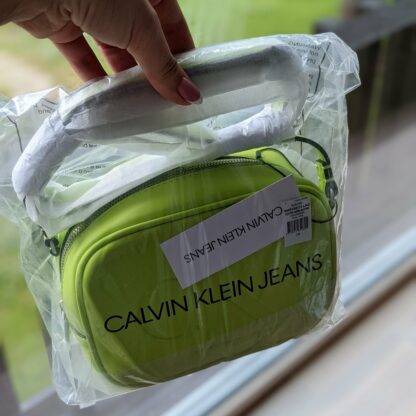 Naiste Calvin Klein üleõlakott (laim) - Image 8