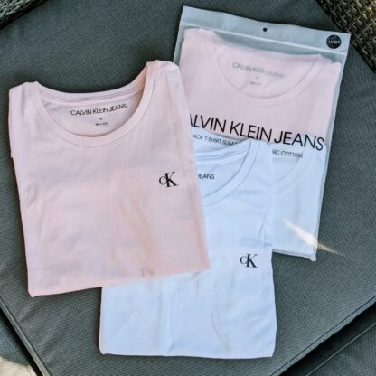 Laste Calvin Klein komplekt. Pakis 2 t-särki - Image 7