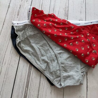 Tommy Hilfiger kolmene bikiini komplekt (hall, tumesinine, punane) - Image 4