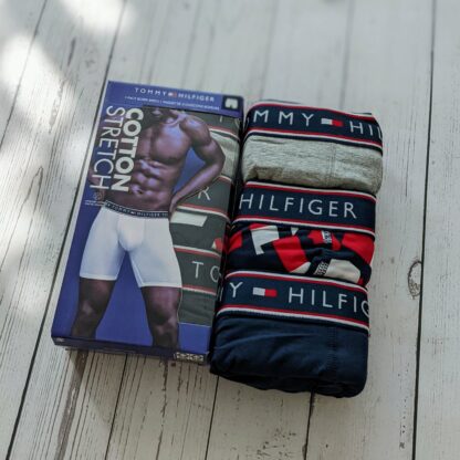 Tommy Hilfiger kolmene bokserite komplekt, M