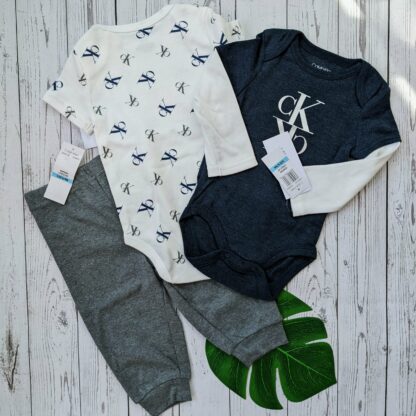 Kolmene komplekt Calvin Klein bodid (2tk) + püksid