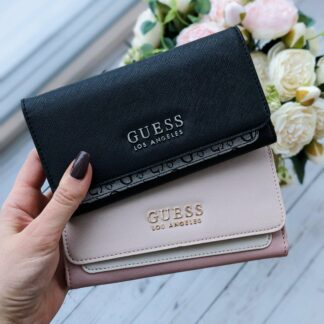 Guess rahakott (must, beez roosaga)