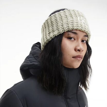 Villane peapael Calvin Klein alpakast (must) - Image 2