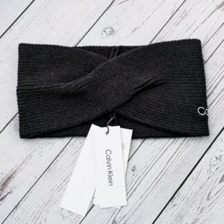 Villane Calvin Klein peapael must