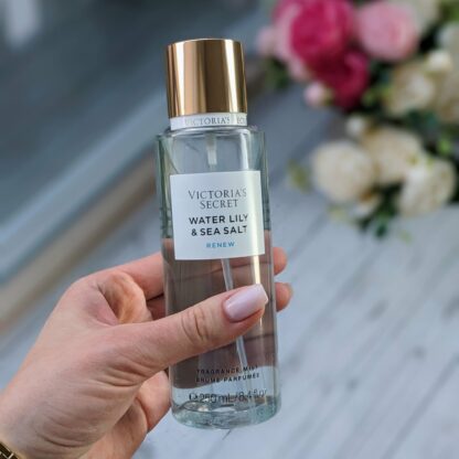 Victoria’s Secret Kehasprei (250ml) Natural Beauty Fragrance Mist - Image 4