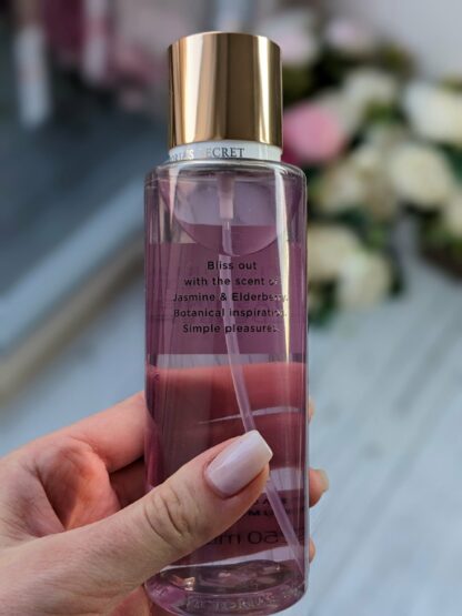 Victoria’s Secret Kehasprei (250ml) Natural Beauty Fragrance Mist - Image 3