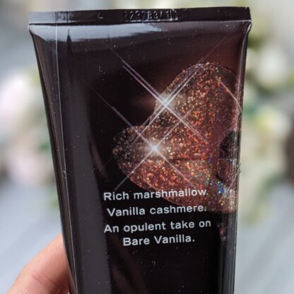 Victoria’s Secret parfümeeritud kehalosjoon Bare Vanilla (236ml) - Image 2