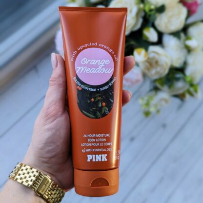 Victoria’s Secret PINK komplekt (Kehasprei 250ml + Kehalosjoon 236ml) Orange - Image 3