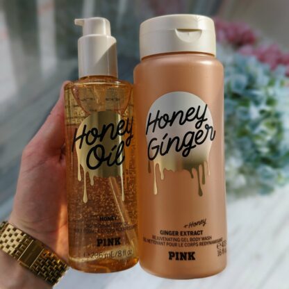 Victoria’s Secret PINK Mee ja Ingveri Komplekt (Kehasprei + Dušigeel + Kehaõli) Honey Ginger - Image 4