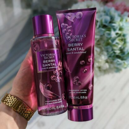 Victoria’s Secret Berry Santal komplekt (Kehasprei + Kehalosjoon)