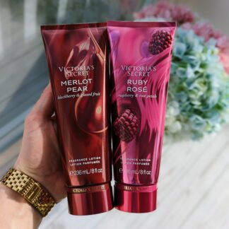 Victoria’s Secret parfümeeritud kehalosjoon (236ml) Berry Haute Fragrance Lotion