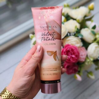 Victoria’s Secret Parfümeeritud Kehalosjoon Velvet Petals Golden (236ml)