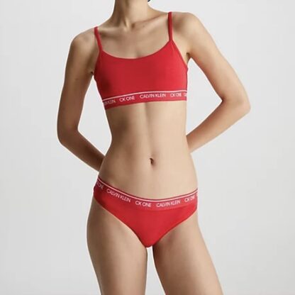 Calvin Klein kahene komplekt kinkekarbis (rinnahoidja + stringid) - Image 3