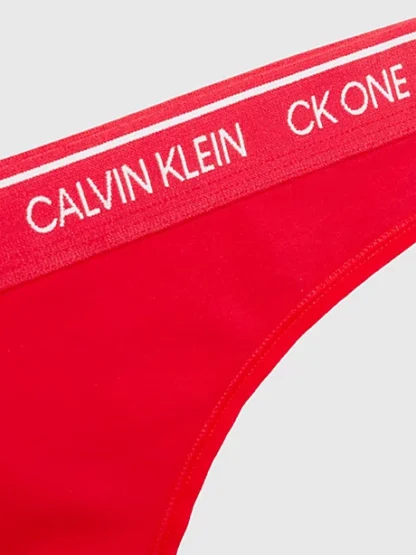 Calvin Klein kahene komplekt kinkekarbis (rinnahoidja + stringid) - Image 6