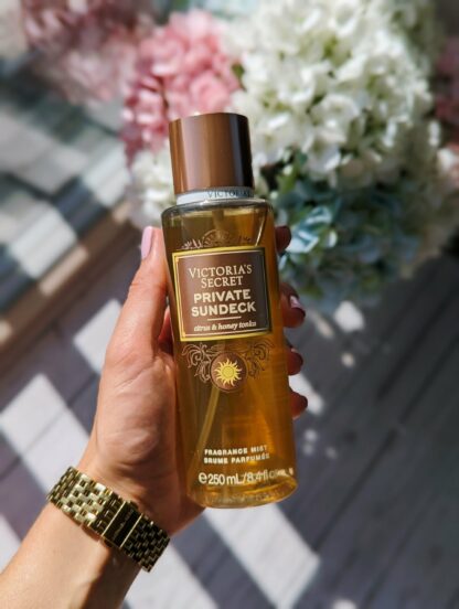 Victoria’s Secret Private Sundeck Fragrance Mist - Image 2