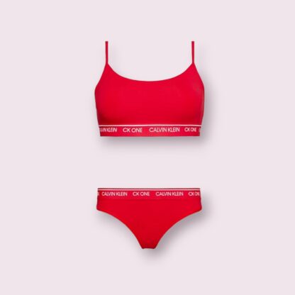 Calvin Klein kahene komplekt kinkekarbis (rinnahoidja + stringid) - Image 2