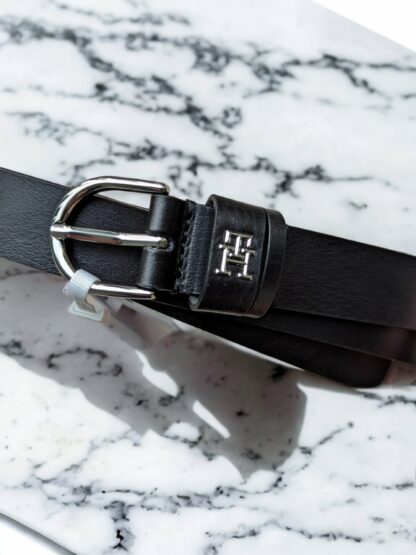 Naiste Tommy Hilfiger nahkvöö - Image 2
