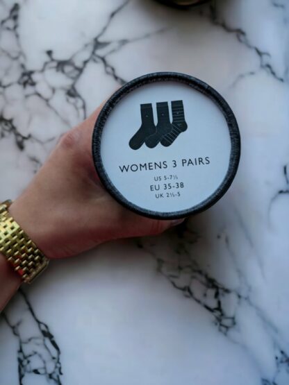 Naiste Tommy Hilfiger sokid kinkekarbis. Pakis 3 paari - Image 4