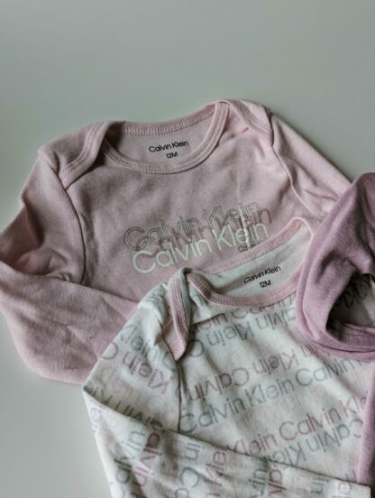 Kolmene komplekt Calvin Klein bodid (1-3tk) - Image 3