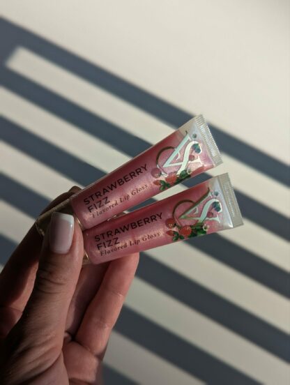Victoria's Secret huuleläige maitsega (1tk) - Image 23