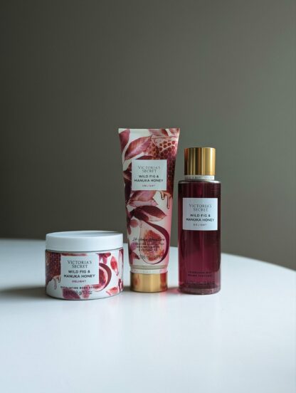 Victoria’s Secret Wild Fig & Manuka Honey Komplekt (Kehasprei + Kehalosjoon + Kehakoorija) - Image 11