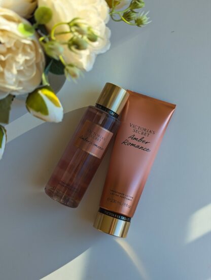 Victoria’s Secret Amber Romance Komplekt (Kehasprei + Kehalosjoon) - Image 6