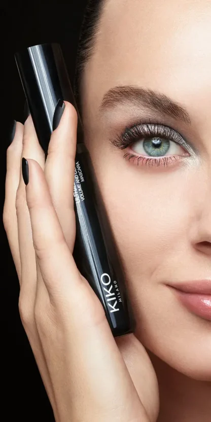 KIKO Milano Ultra Tech + Volume And Curl Mascara - Volüümi andev ja koolutav ripsmetušš - Image 5