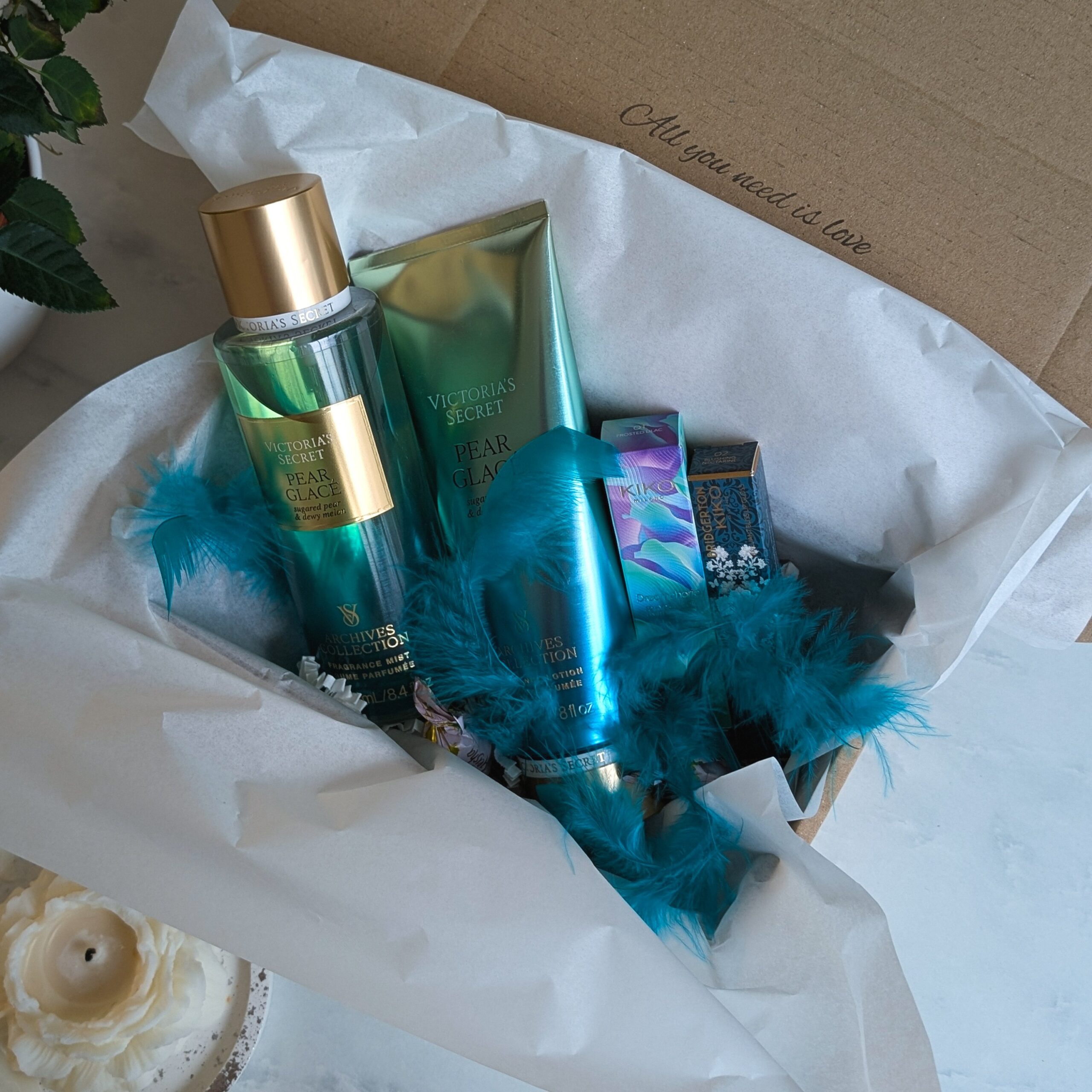 Navy Gift Wrap - Image 2