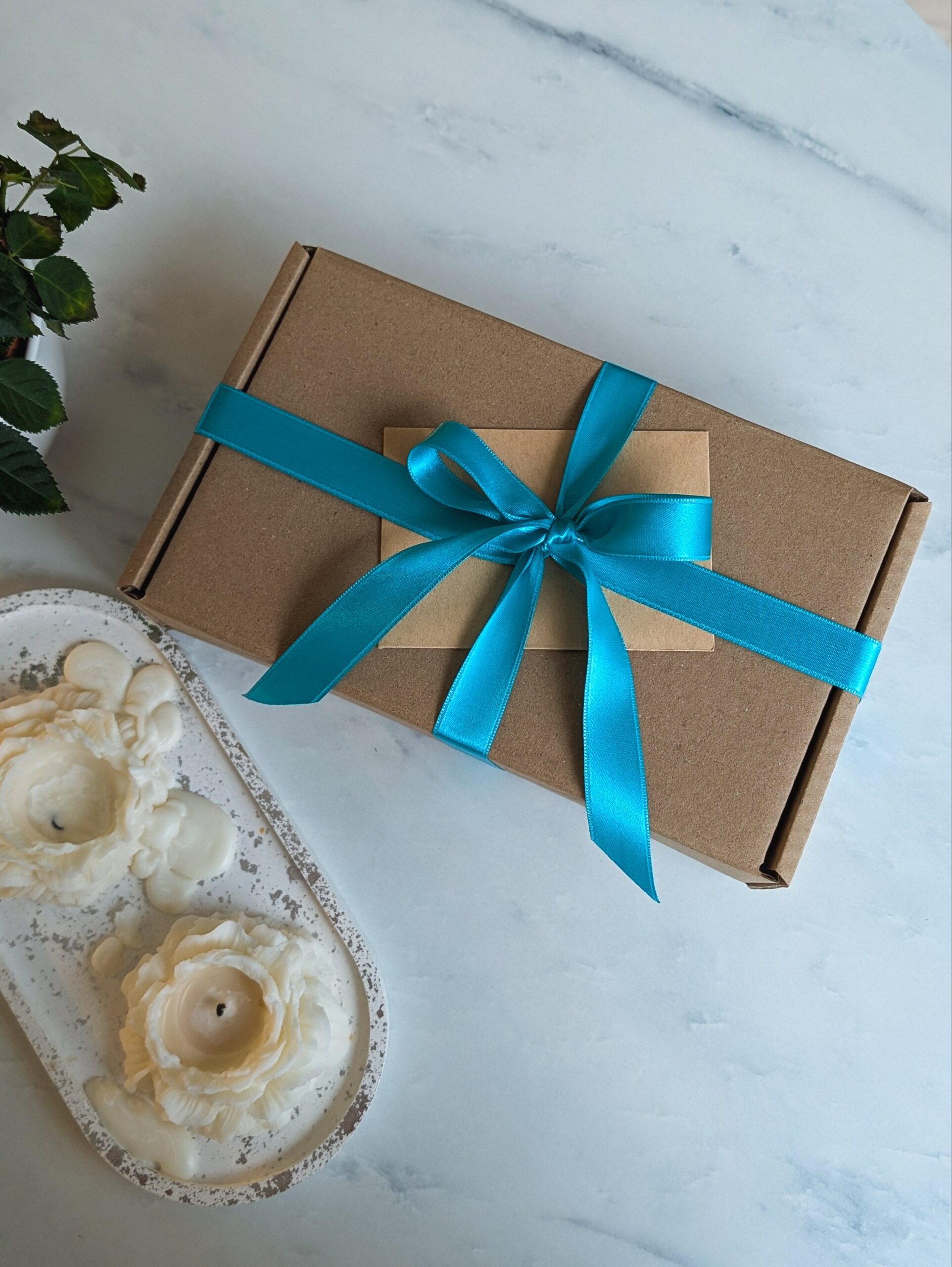 Navy Gift Wrap - Image 3